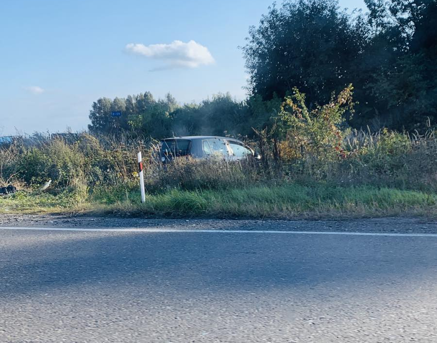 Новини Тернополя - фото з На розв’язці Чистилів-Біла ДТП: авто вилетіло з дороги (ФОТО)