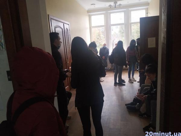 Новини Тернополя - фото з У Тернополі справжній бум на «Файні карти». Скільки треба чекати, щоб її отримати