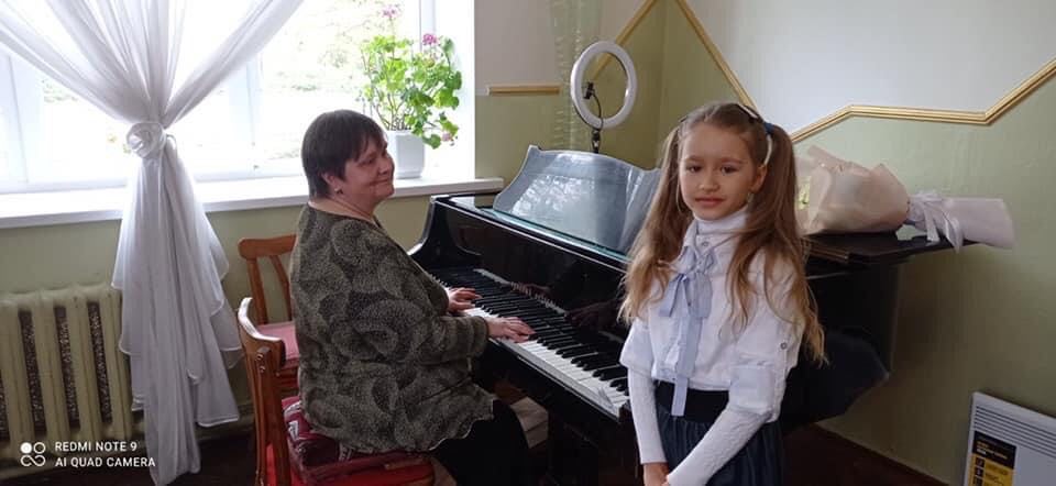 Новини Тернополя - фото з Хочуть чесно і спокійно працювати. Зібрали історії вчителів різних поколінь