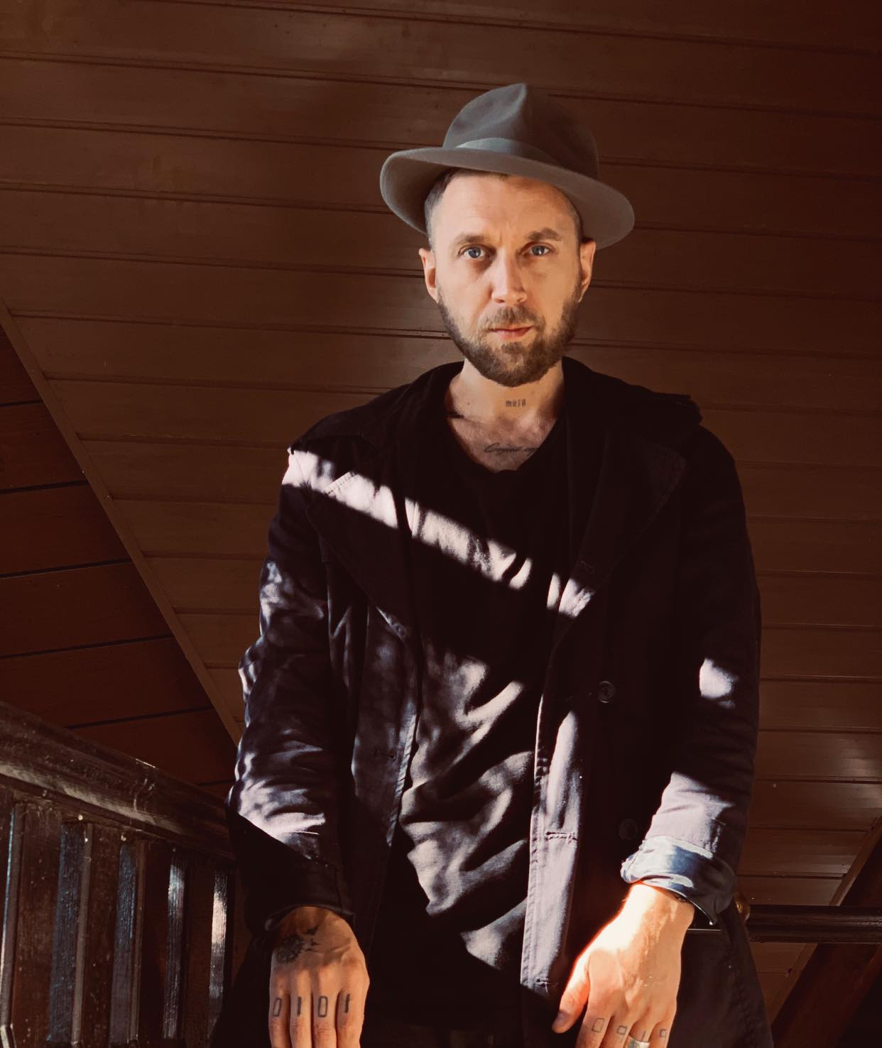 Новини Вінниці - фото з «Люди ідуть від людей»: гучна прем’єра і ТОП кліпів АСАФАТОV перед великим концертом у Вінниці