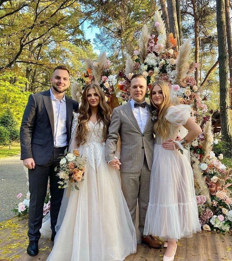 Новини Вінниці - фото з Три дні гуляли весілля. Радник губернатора Вінниччини Микола Кобися одружився