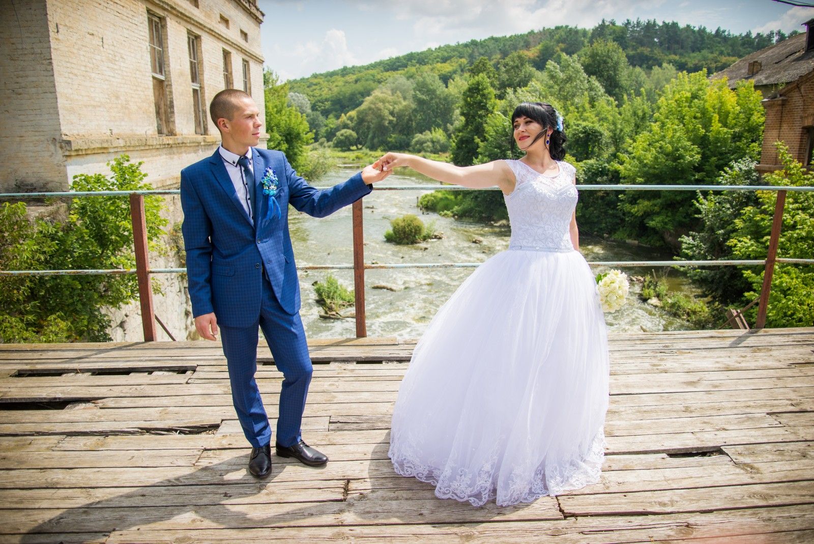 Новини Вінниці - фото з Музеї, палаци, парки. Популярні вінницькі локації для весільних фотосесій восени