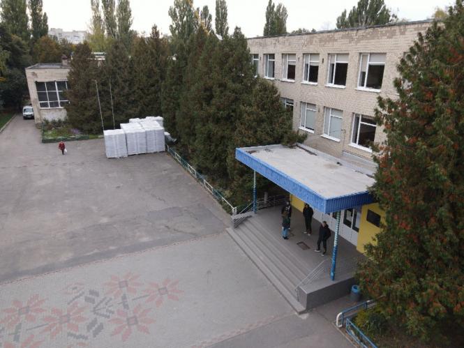Новини Вінниці - фото з У Вінниці почали утеплювати приміщення гімназії, яку збудували у 1974 році
