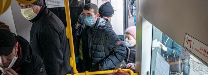 Новини Вінниці - фото з Подарунки за вакцинацію, смерть лікарки та інше важливе за 19 жовтня на 20minut.ua Вводять нові правила поїздок між регіонами: що варто знати та які документи потрібні