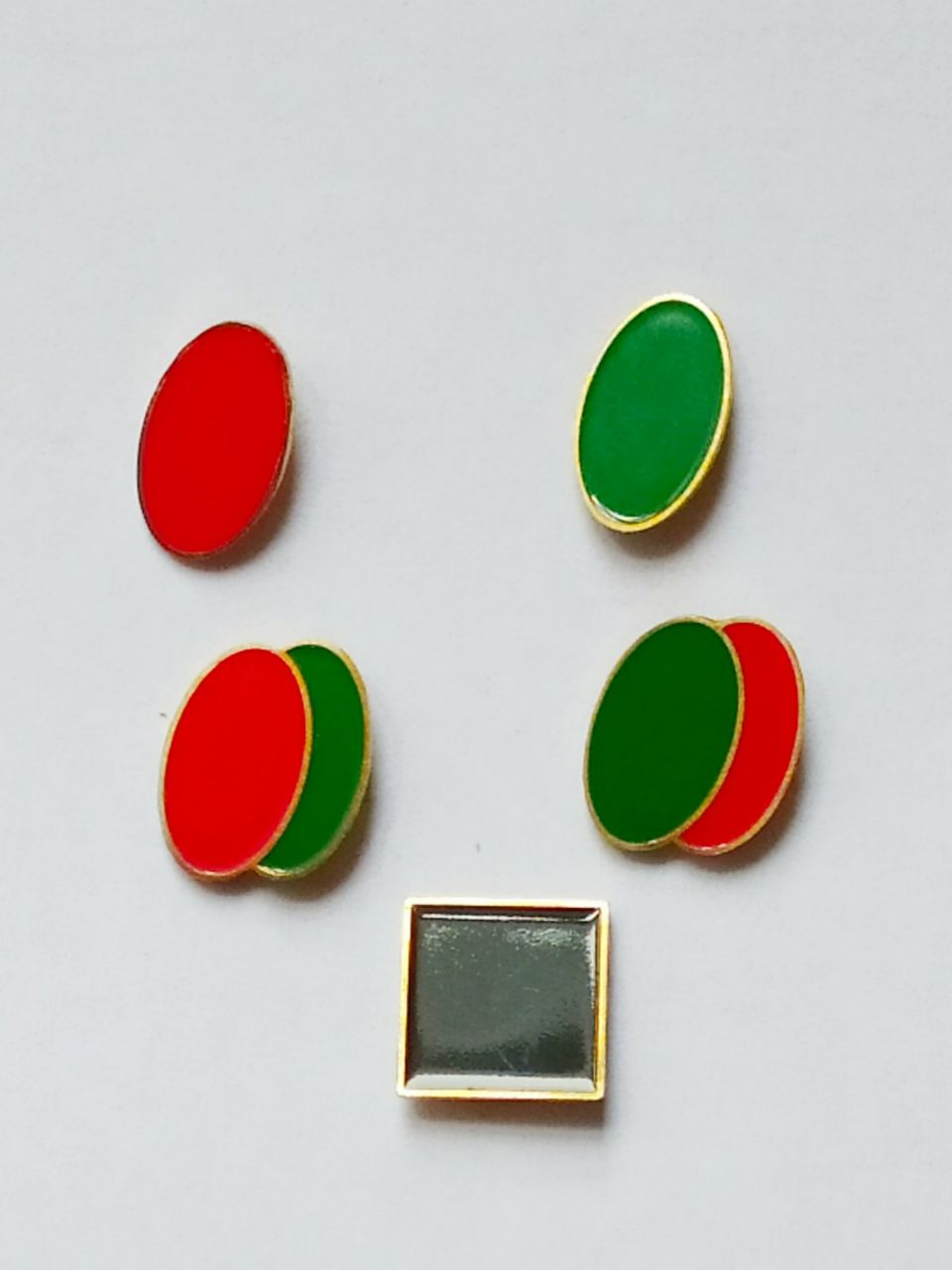 Новини Вінниці - фото з «Розійдуться серед молоді як насіння». Вінничанин запатентував значки-індикатори настрою