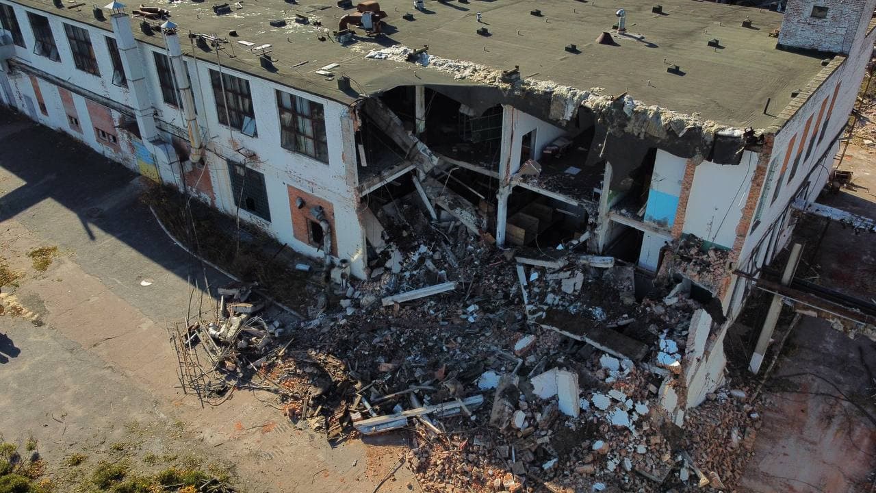 Новини Житомира - фото з Наруга над могилами, кінець історії «Панчішки», вартість проїзду зростає: що житомиряни обговорювали у мережі Facebook за тиждень