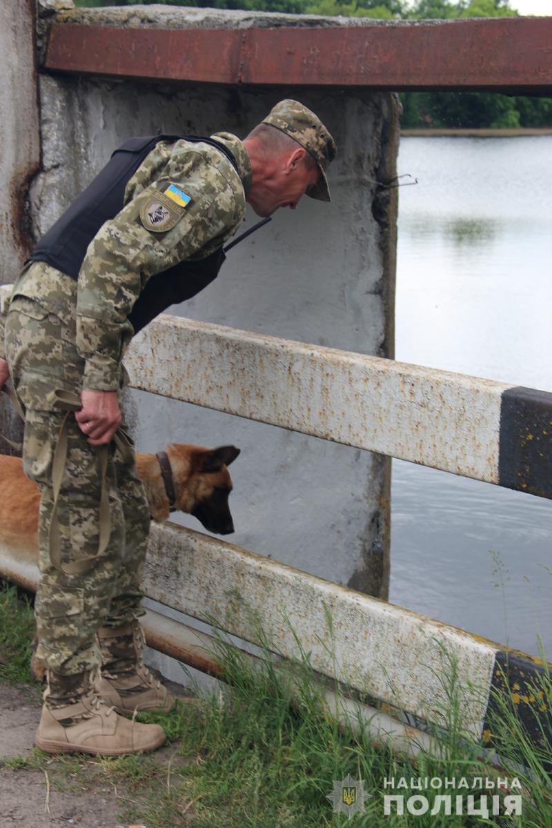 Новини Житомира - фото з У Житомирі після судів повідомили про замінування автомобільних мостів