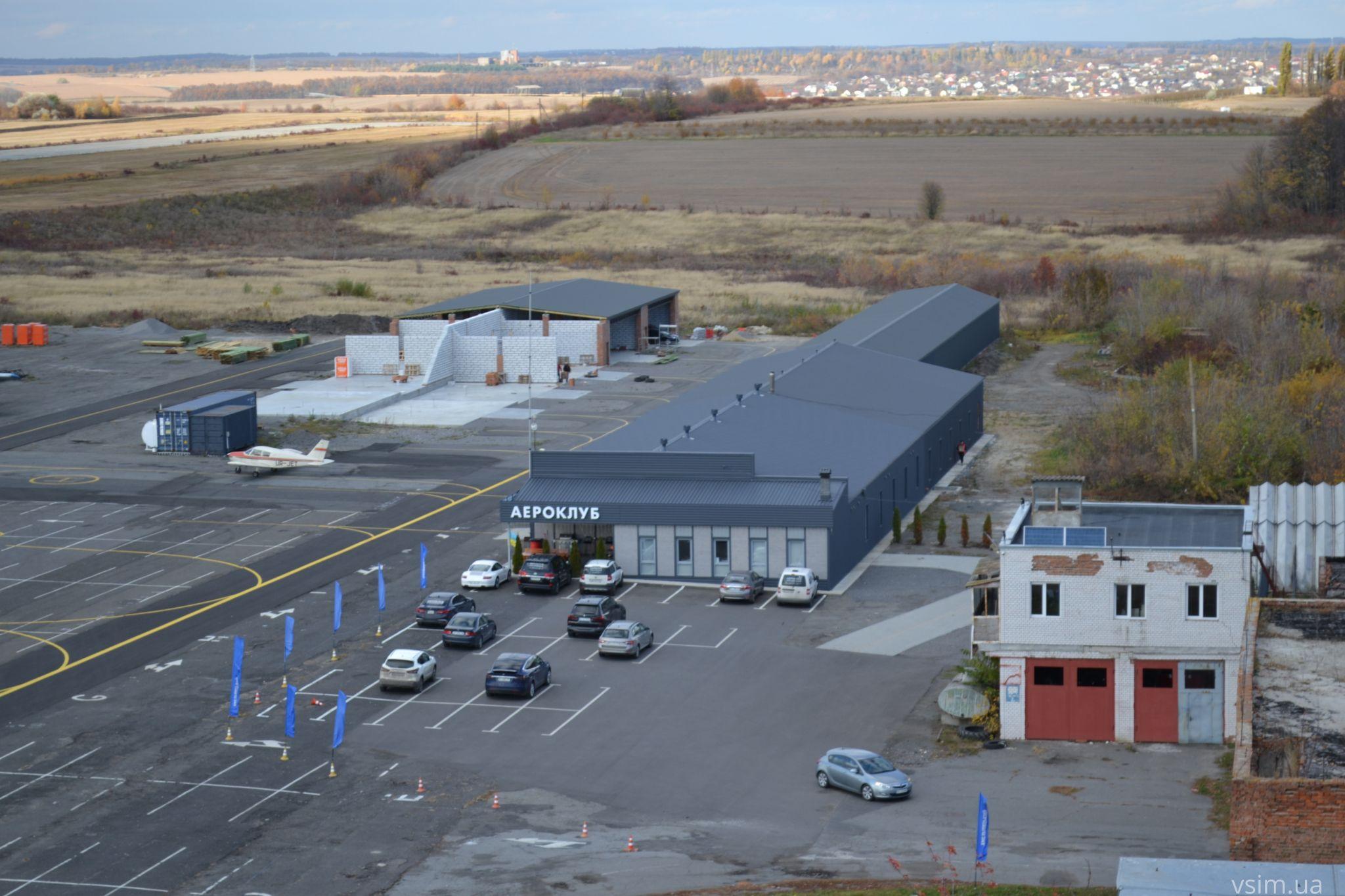 Новини Хмельницького - фото з Реконструкція смуги та вантажні перевезення: як триває відновлення хмельницького аеропорту (ФОТО, ВІДЕО)