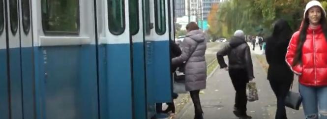 Новини Вінниці - фото з Важливе за тиждень. ТОП новин від 18 по 25 жовтня, які ви могли пропустити «Я чекав чотири години на зупинці». Як вінничани ставляться до карантинних обмежень в транспорті?