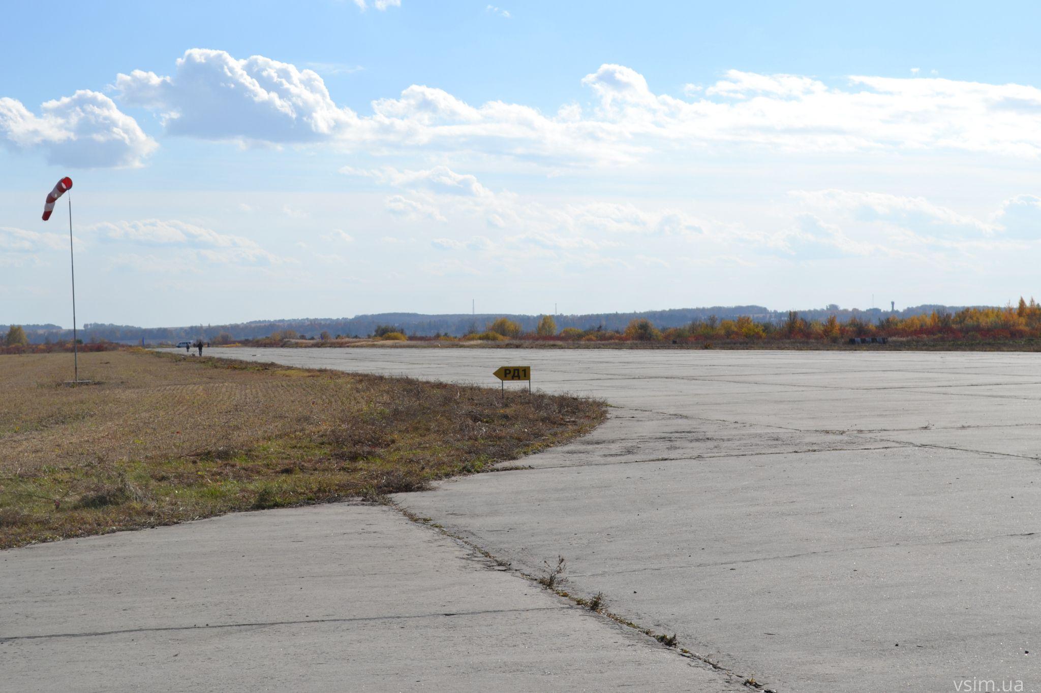 Новини Хмельницького - фото з Реконструкція смуги та вантажні перевезення: як триває відновлення хмельницького аеропорту (ФОТО, ВІДЕО)