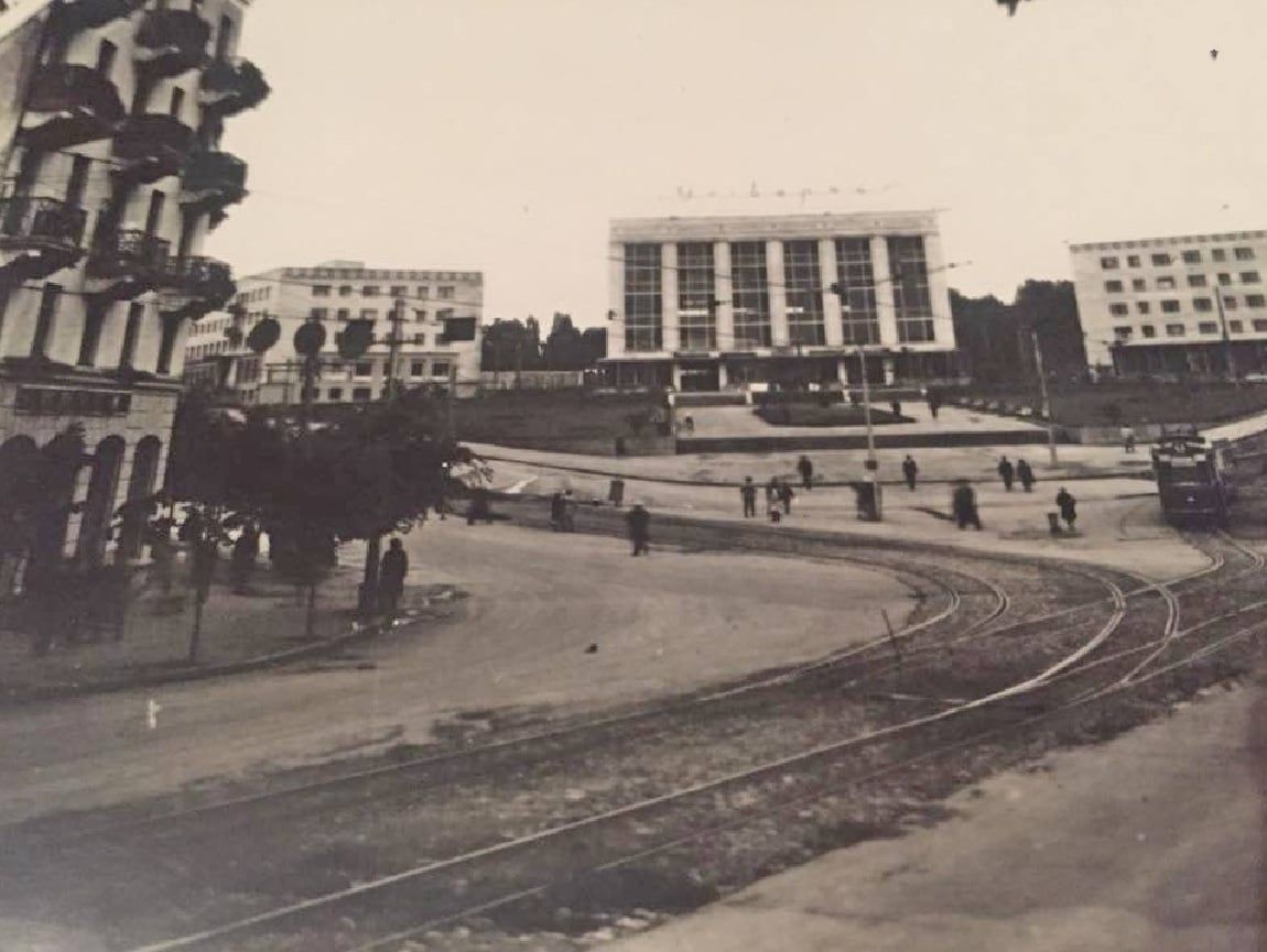 Новини Вінниці - фото з Як народжувався Вінницький ЦУМ? Перші роки існування універмагу у двадцяти світлинах