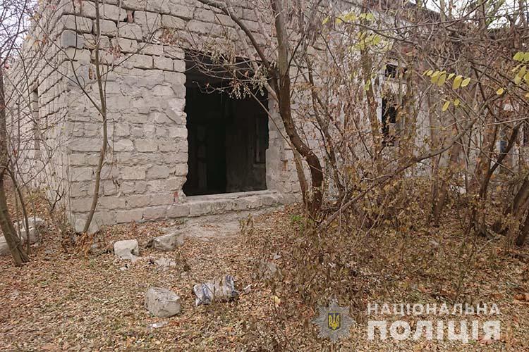 Новини Тернополя - фото з На Тернопільщині жінка знайшла новонароджену дитину в пакеті