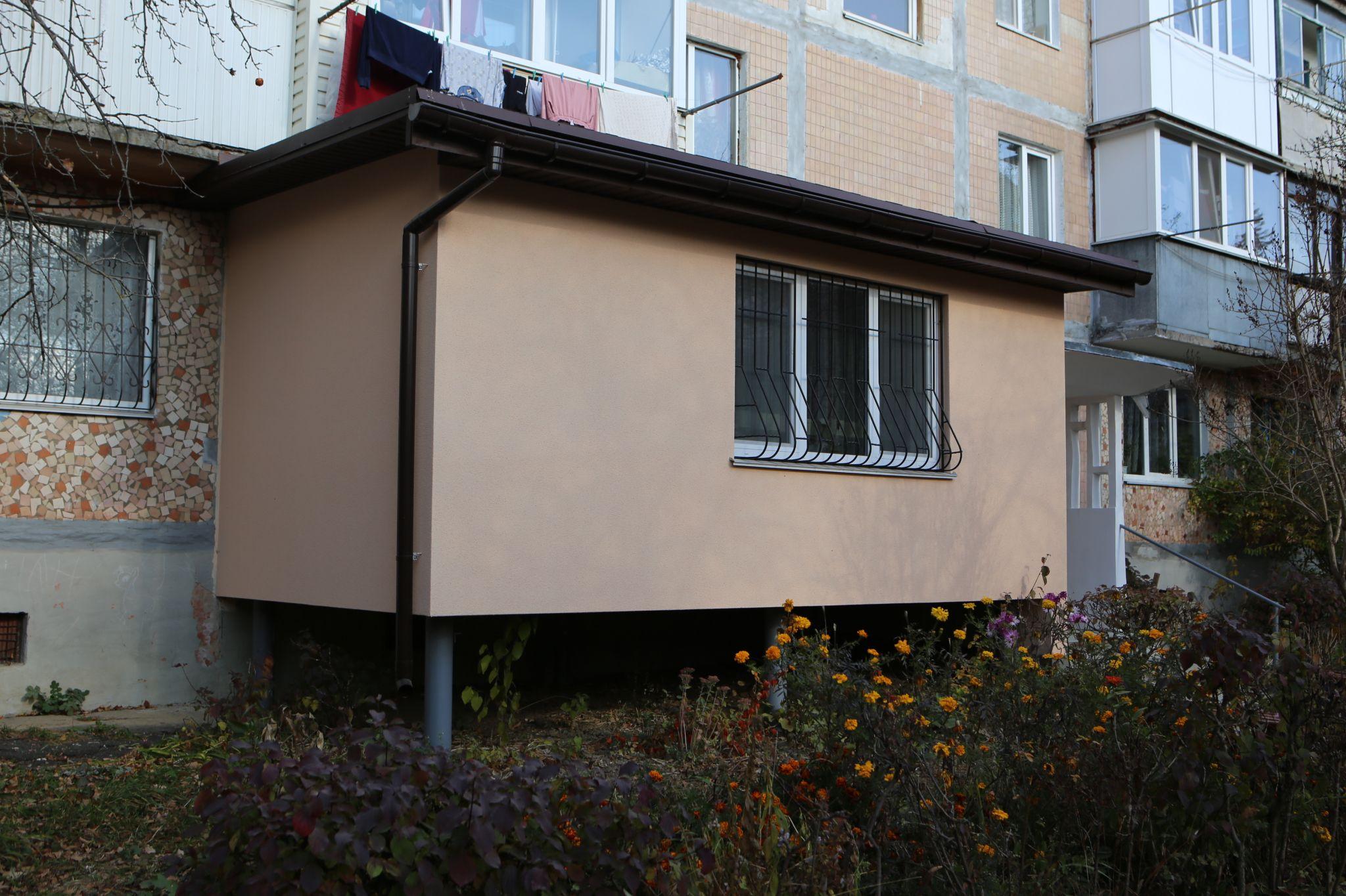 Новини Вінниці - фото з Ніби ще одна квартира. Як виглядають і чи законні «цар-балкони» на вінницьких багатоповерхівках