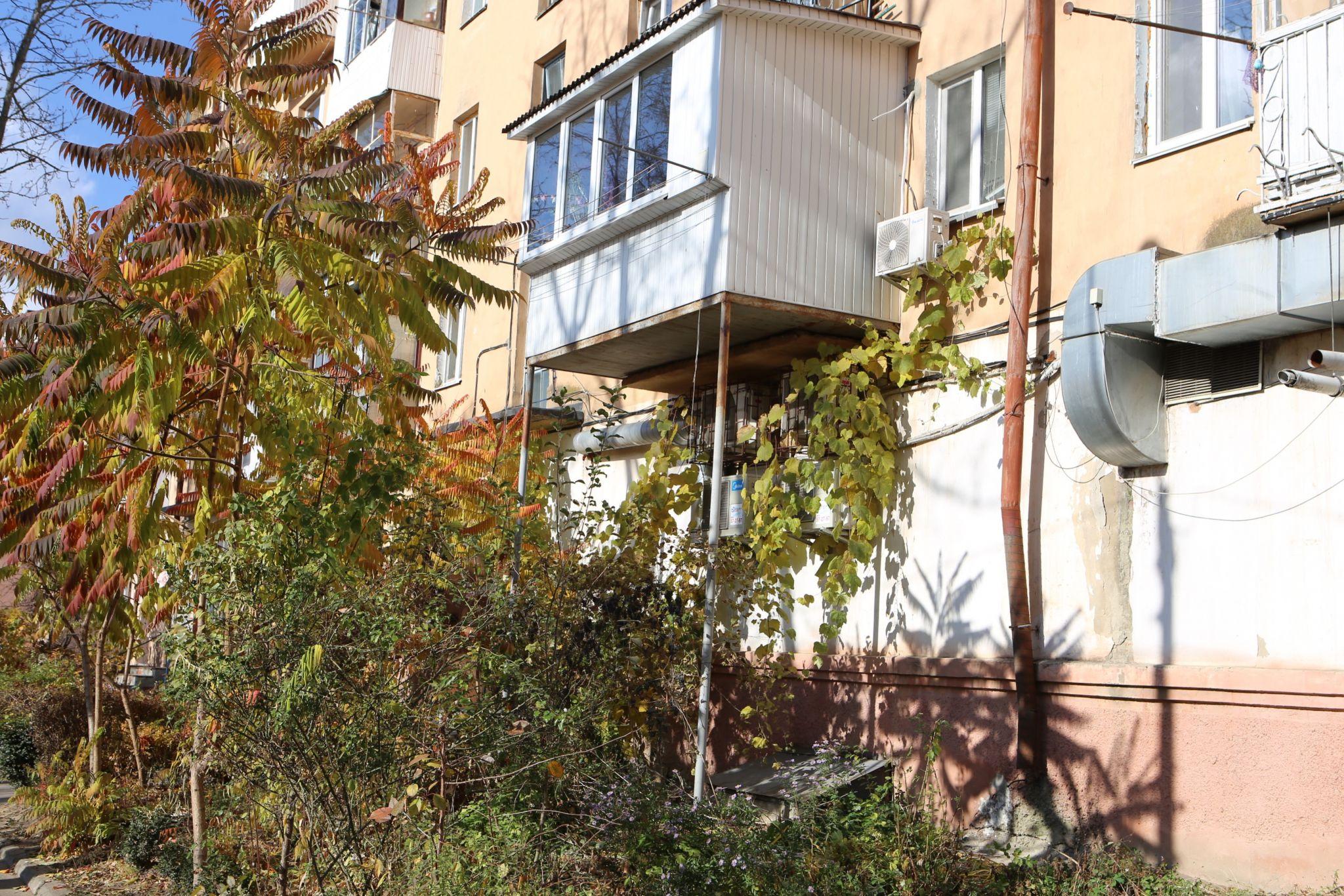 Новини Вінниці - фото з Ніби ще одна квартира. Як виглядають і чи законні «цар-балкони» на вінницьких багатоповерхівках