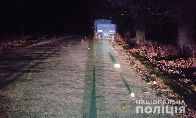 Новини Вінниці - фото з У Красносілці чоловік потрапив під колеса вантажівки. Потерпілий помер в лікарні