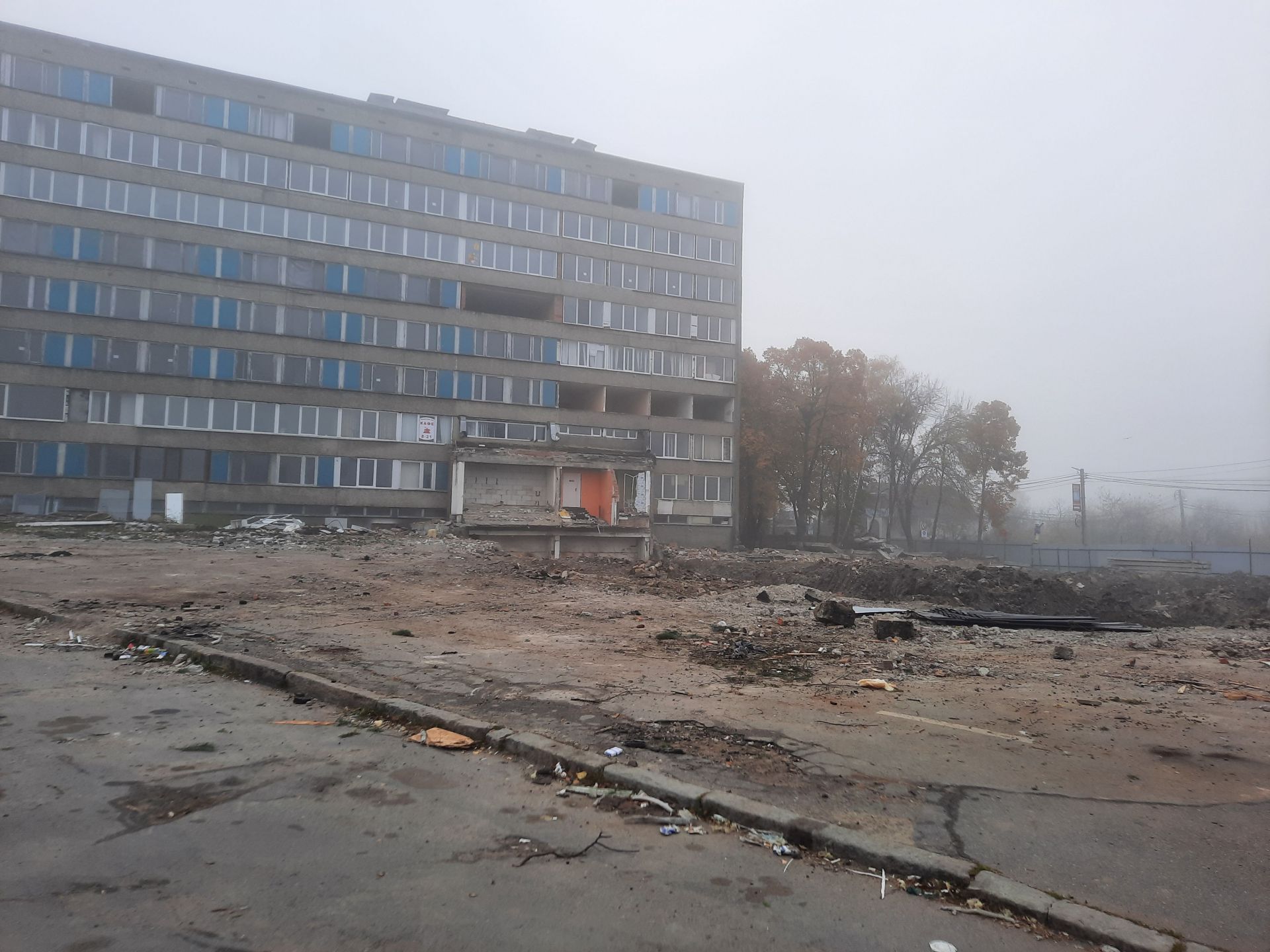 Новини Вінниці - фото з На Коріатовичів будують новий апарт-готель. Що ще планують звести біля узбережжя Бугу?