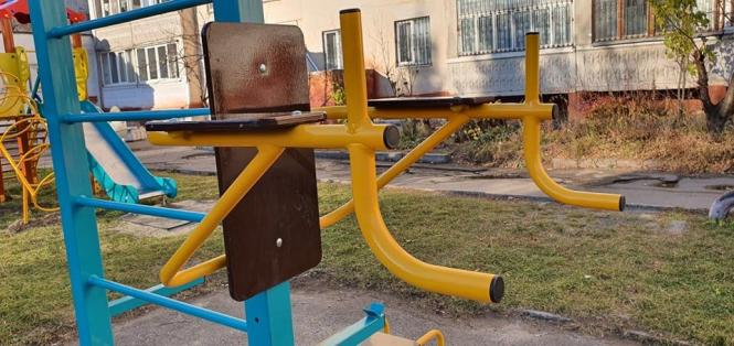 Новини Хмельницького - фото з У Хмельницькому відремонтували дитячі майданчики майже на 2 мільйони: де саме