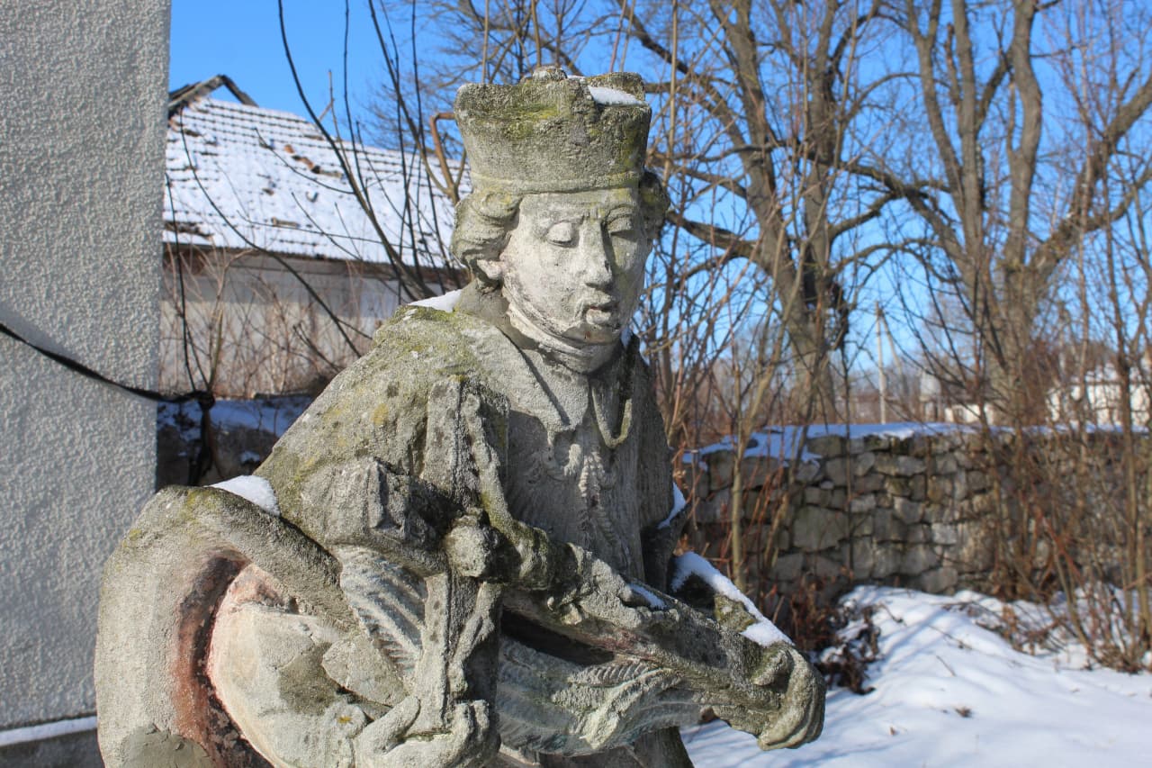 Новини Тернополя - фото з Лише сім хат і старовинний костел: репортаж із зникаючого села, розташованого у двох областях