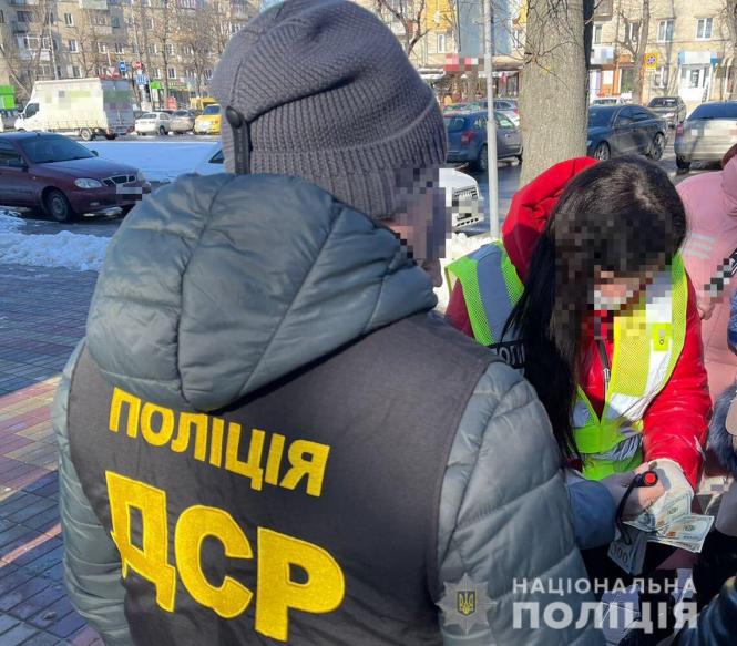 Новини Хмельницького - фото з У Хмельницькому доцентка вимагала 11,5 тисяч доларів хабаря