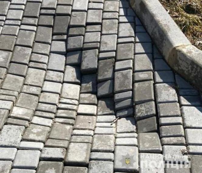 Новини Хмельницького - фото з Поліція викрила злочинну “схему” під час будівництва амбулаторій на Хмельниччині