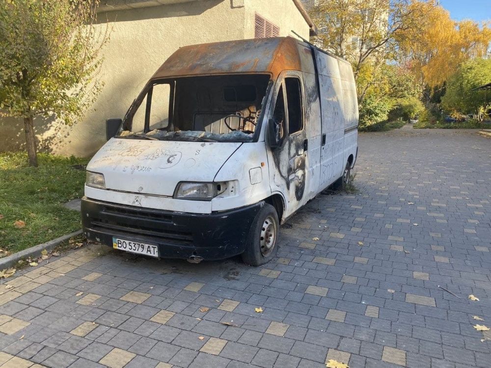 Новини Тернополя - фото з Три покинутих автівки у Тернополі перемістять на арештмайданчик (ФОТО)