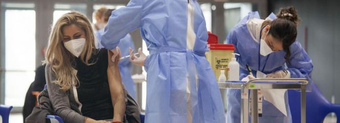 Новини Вінниці - фото з Щеплення за гроші, платні парковки та інше важливе за 16 листопада на 20minut.ua Не на горілку чи цигарки. На що можна буде витратити тисячу від Зеленського