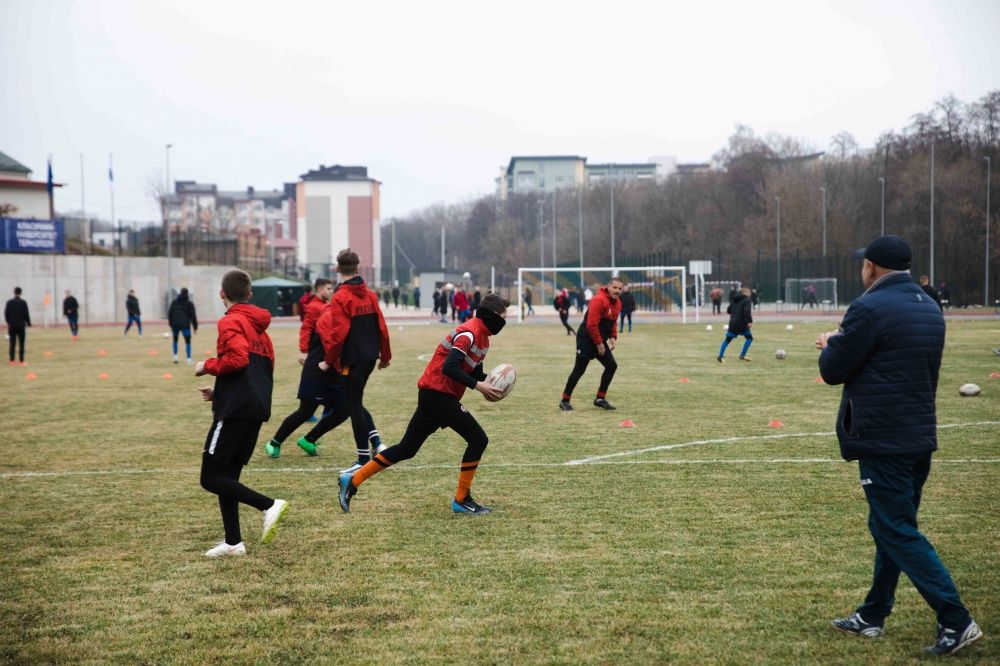 Новини Тернополя - фото з В мікрорайоні «Кутківці» відкрили новий спортивний комплекс (ФОТО)