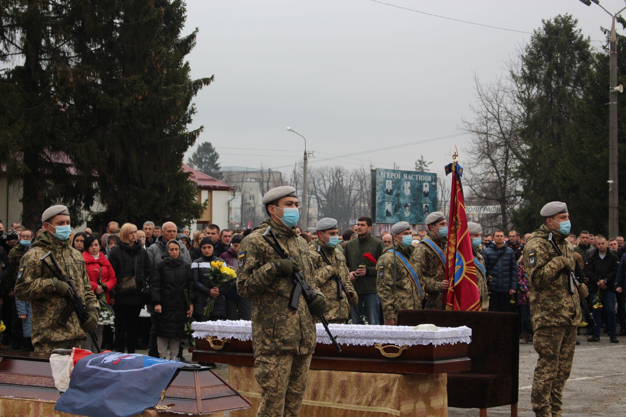 Новини Хмельницького - фото з Загинув від ворожої кулі: у Хмельницькому попрощалися зі снайпером Убертом Мрачковським