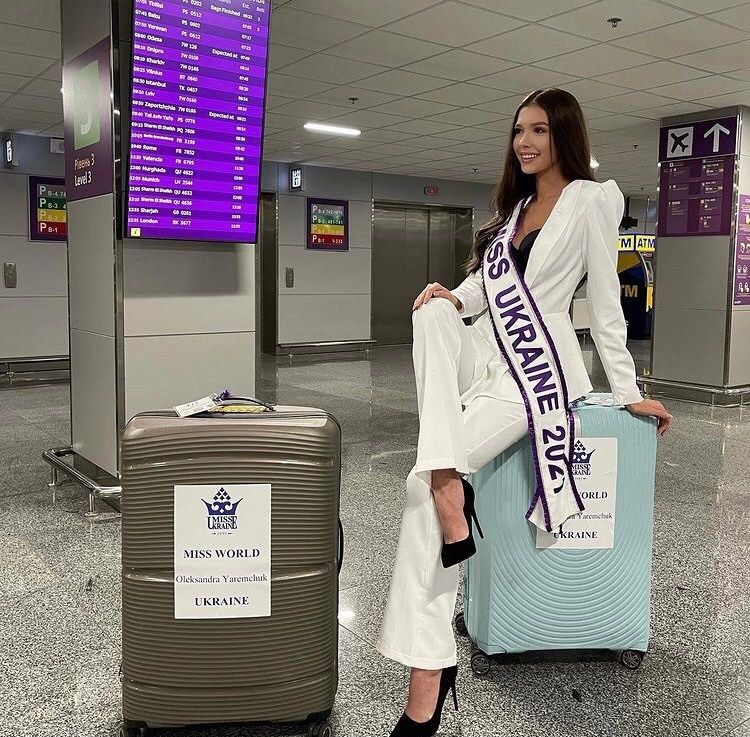 Новини Вінниці - фото з Олександра Яремчук вже в Пуерто-Рико. Чому «Міс Україна 2021» летіла туди аж 34 години?