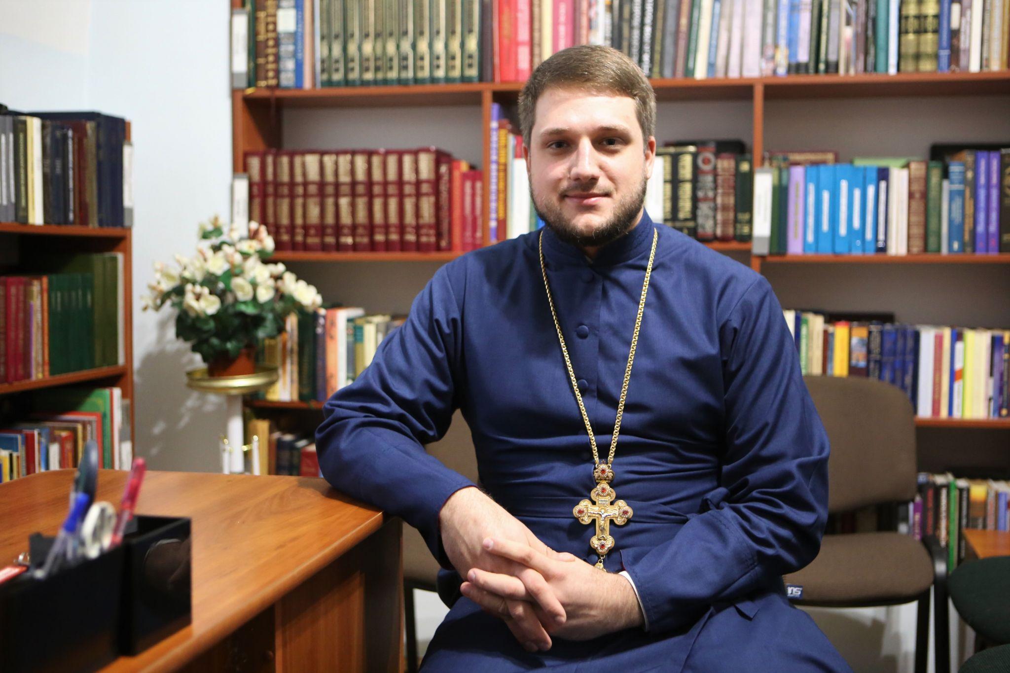 Новини Вінниці - фото з Давно хотіли поговорити зі священником на відверті теми, але соромились? Ми це зробили за вас