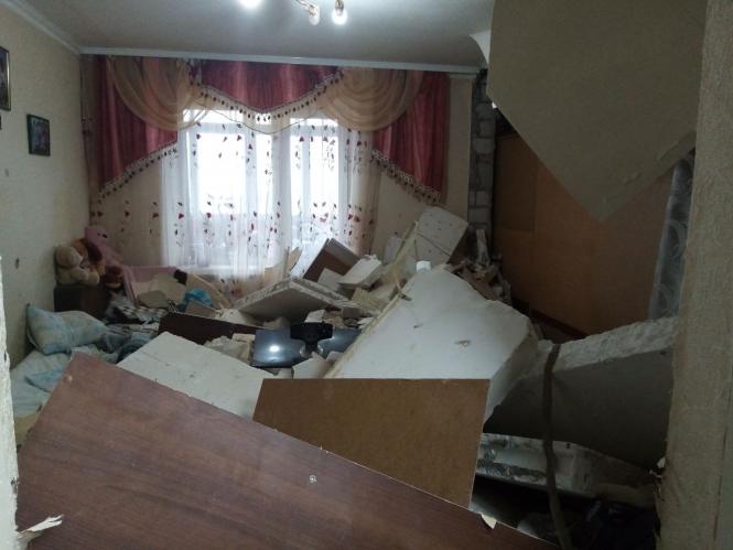 На зображенні може бути: у приміщенні