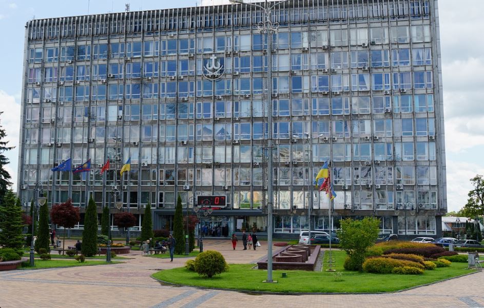 Новини Вінниці - фото з Сміттєпереробний завод та ремонт мерії: ТОП-5 петицій цього місяця