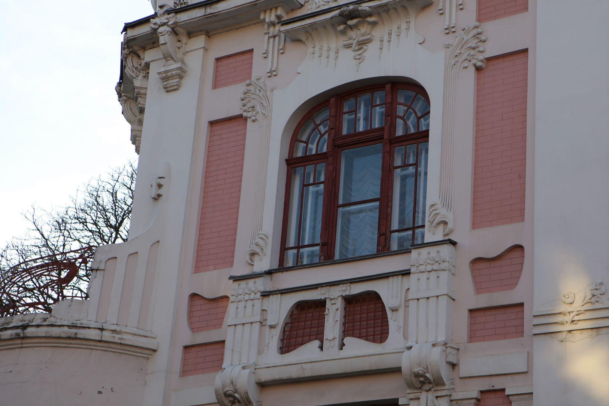 Новини Вінниці - фото з Еркери, горельєфи, маскарони: цікаві архітектурні елементи будівель, які ви досі не помічали