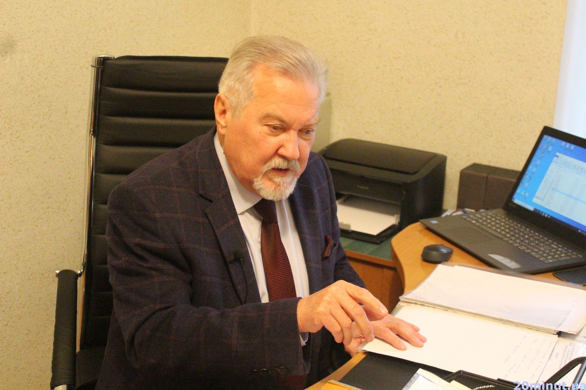 Новини Тернополя - фото з Досліджують частинки трупів і знаряддя вбивств: таємниці роботи судмедекспертів. РЕПОРТАЖ (18+)