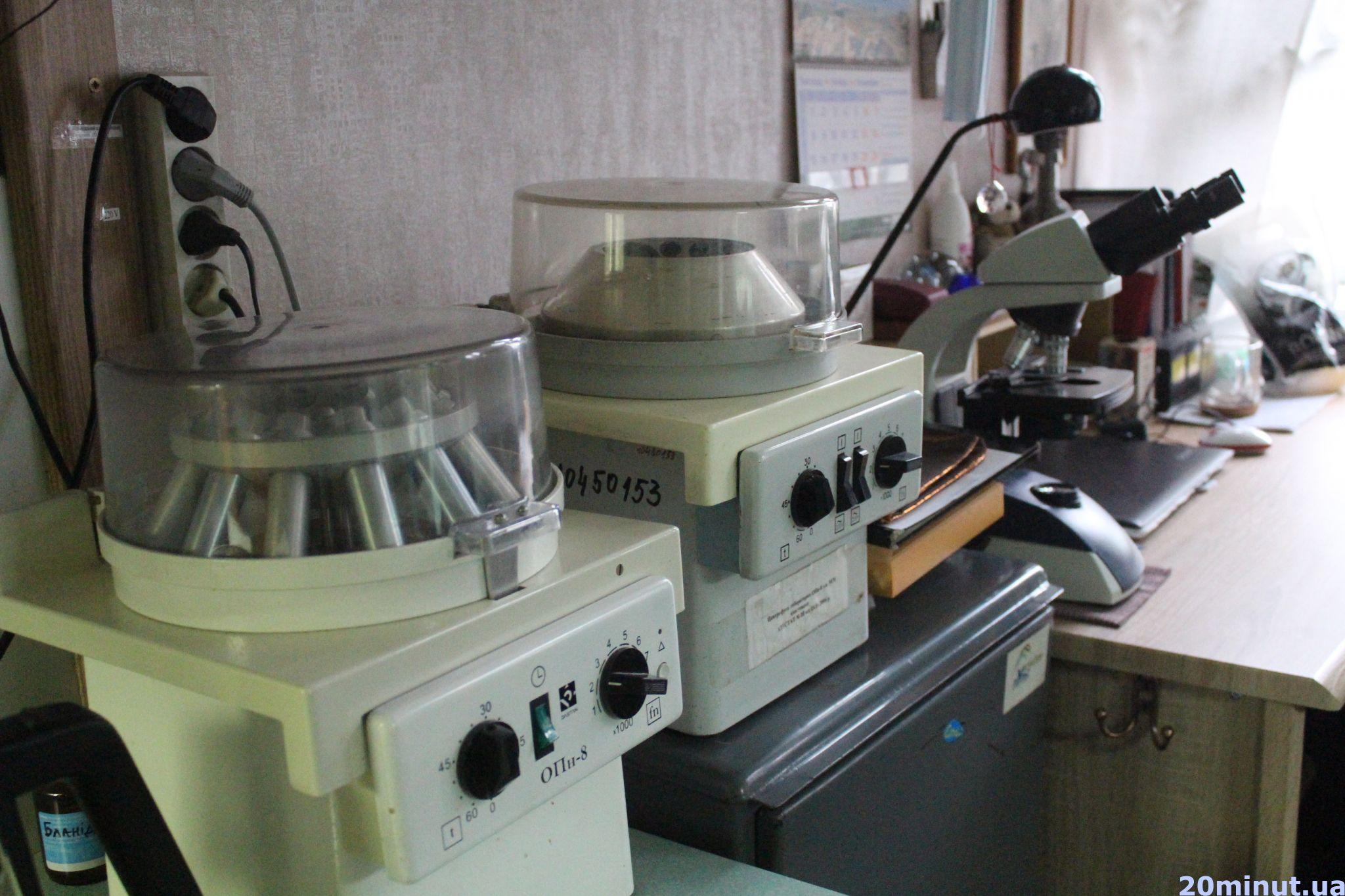 Новини Тернополя - фото з Досліджують частинки трупів і знаряддя вбивств: таємниці роботи судмедекспертів. РЕПОРТАЖ (18+)