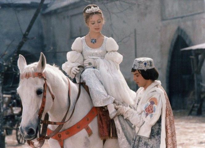 Новини Вінниці - фото з Запасайтесь солодощами та грійте какао. ТОП милих фільмів-казок для зимового настрою