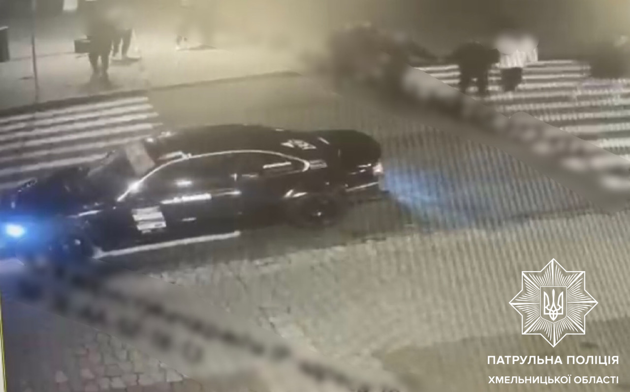 Возможно, это изображение (автомобиль и дорога)