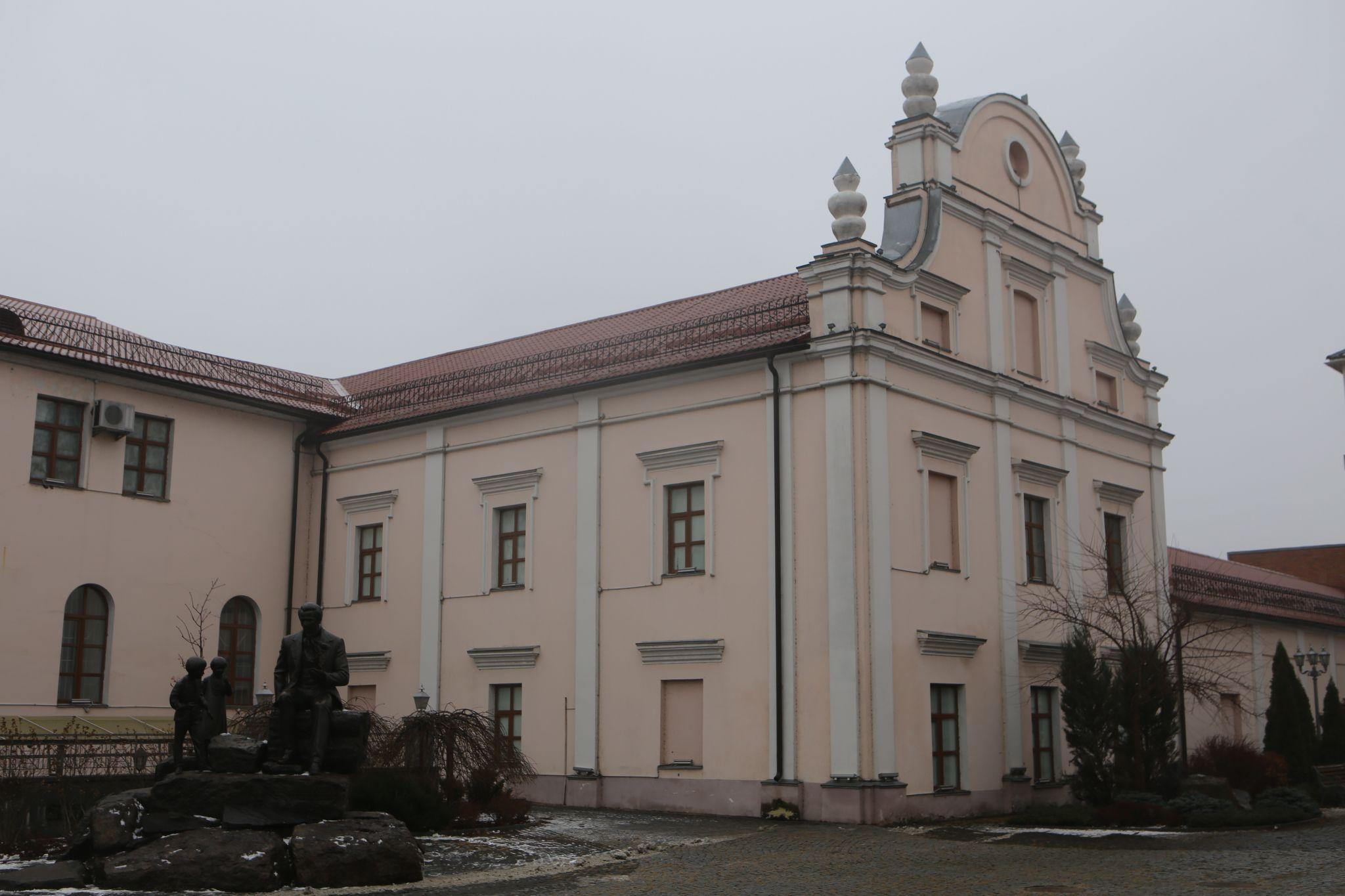 Новини Вінниці - фото з Напівзруйновані та відреставровані: як виглядають п’ять найстаріших будівель центру Вінниці