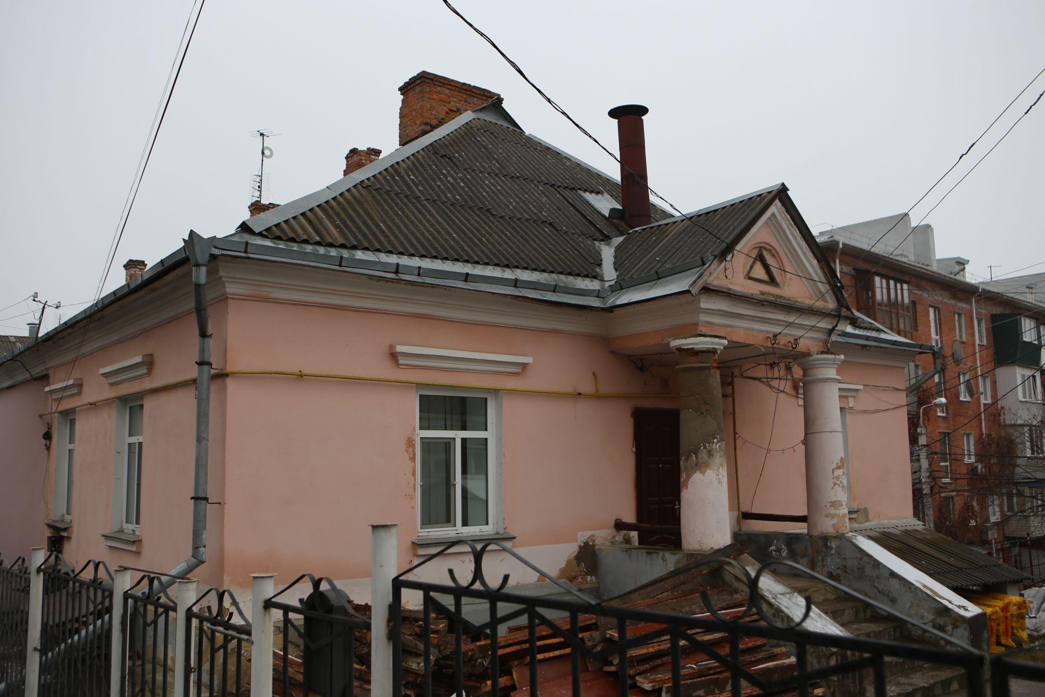 Новини Вінниці - фото з Напівзруйновані та відреставровані: як виглядають п’ять найстаріших будівель центру Вінниці