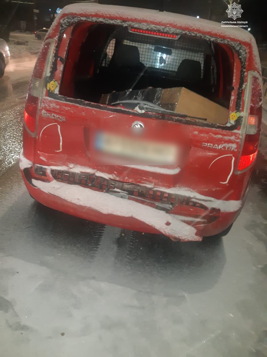 Новини Тернополя - фото з Після першого снігопаду в області трапилось 35 ДТП, з них 19 у Тернополі