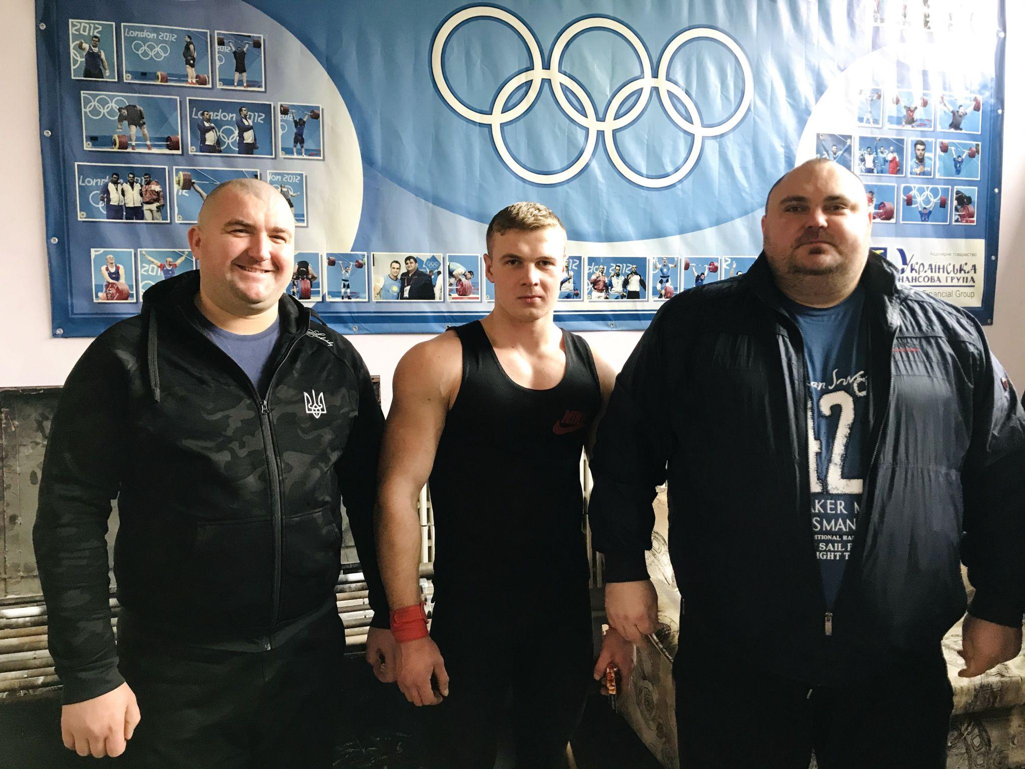 Новини Вінниці - фото з Наші важкоатлети - переможці багатьох всеукраїнських та європейських чемпіонатів (Пресслужба Кармаліти С.В.)