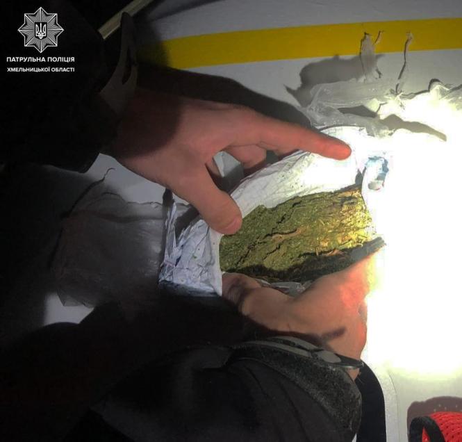 Новини Хмельницького - фото з На Чорновола затримали 33-річного чоловіка з наркотиками