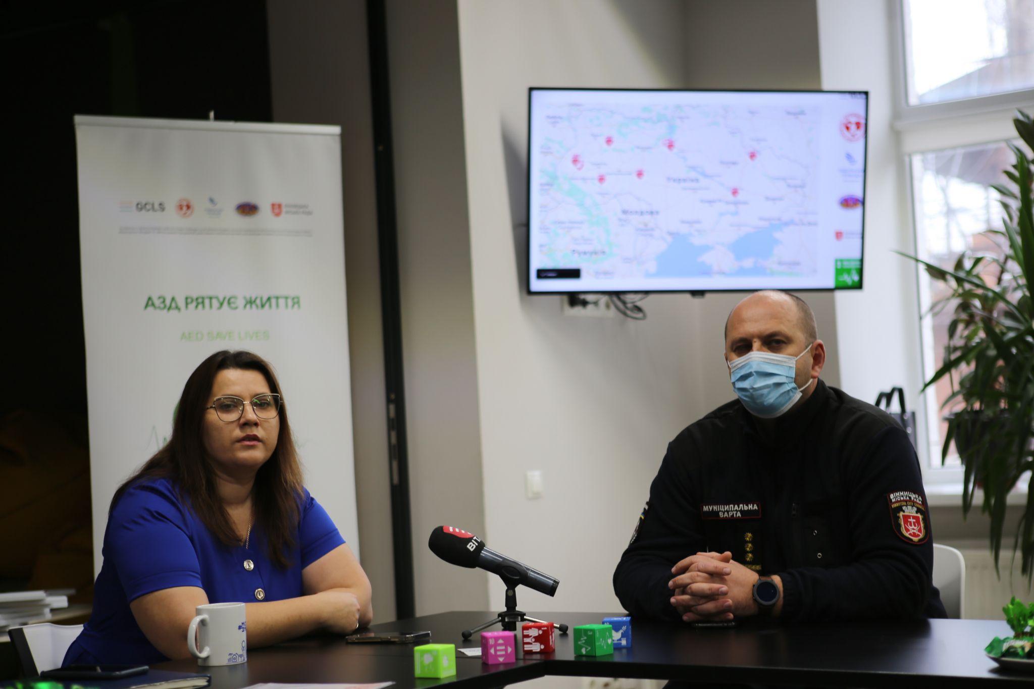 Новини Вінниці - фото з «Уявіть, що вашій мамі стало зле, а ніхто не допоміг». 5 переваг того, що у публічних місцях є дефібрилятори