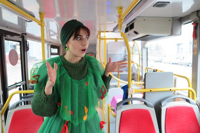 Новини Вінниці - фото з Для дітей влаштують безкоштовну екскурсію двоповерховим автобусом