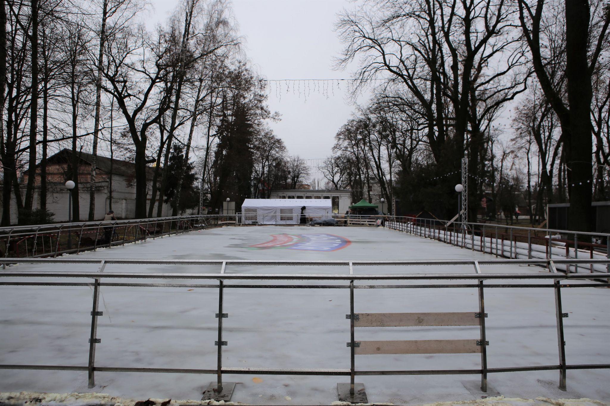 Новини Вінниці - фото з Як виглядає вінницьке «Зимове містечко» за кілька днів до офіційного відкриття