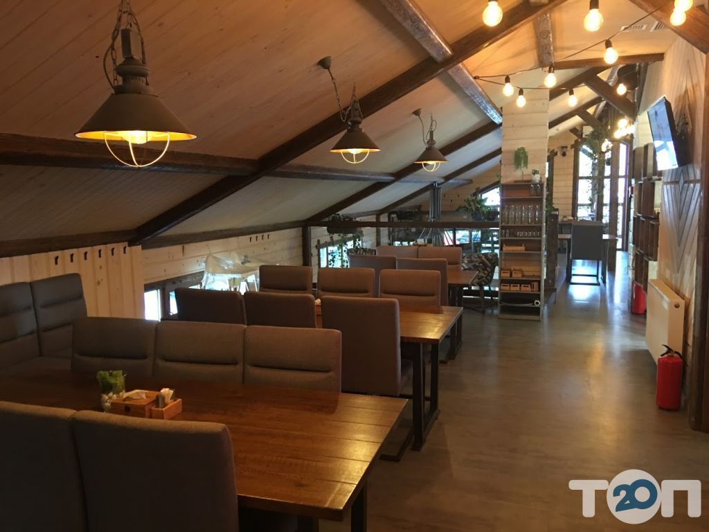 Новини Тернополя - фото з Скільки коштує зустріти Новий рік в тернопільських ресторанах. Перевірили, чи можна ще забронювати Ресторани Три Миколи фото