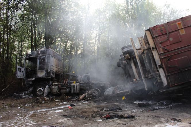 Новини Хмельницького - фото з Кримінальна Хмельниччина 2021. Підбірка найрезонансніших подій ДТП з чотирма загиблими на Хмельниччині: водія вантажівки взяли під варту