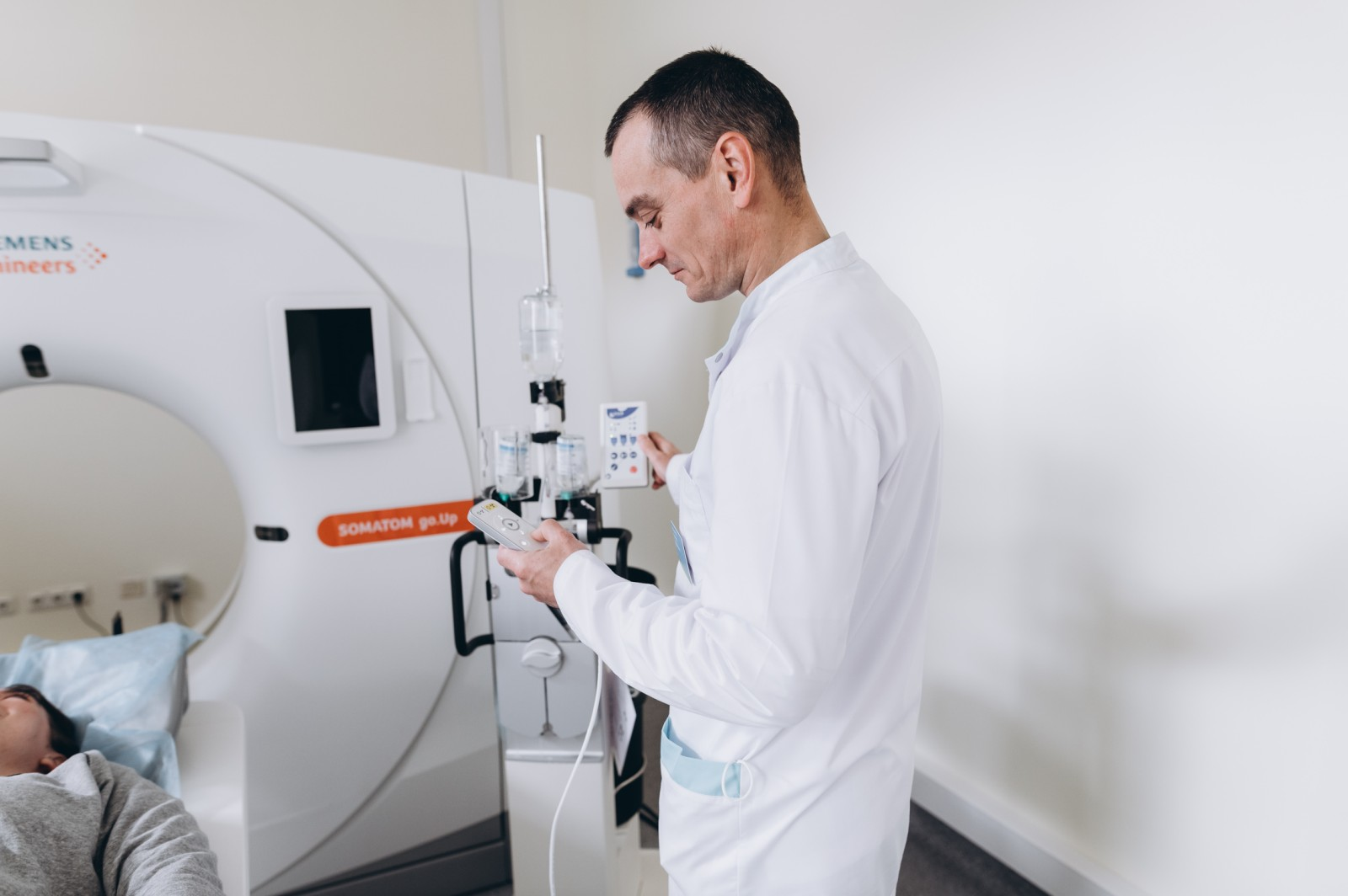 Новини Тернополя - фото з Отримали травму? В «Оксфорд Медікал» допоможуть швидко виявити вивих чи перелом та почати лікування (новини компаній)