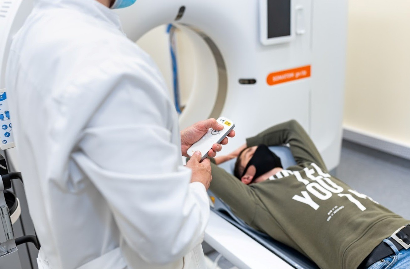 Новини Тернополя - фото з Отримали травму? В «Оксфорд Медікал» допоможуть швидко виявити вивих чи перелом та почати лікування (новини компаній)