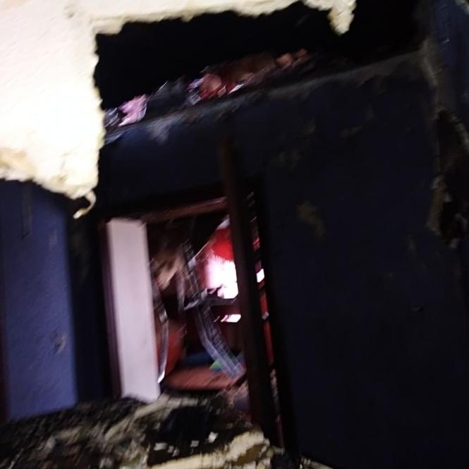Новини Хмельницького - фото з Родина з Хмельниччини залишилась без даху над головою. Потрібна допомога